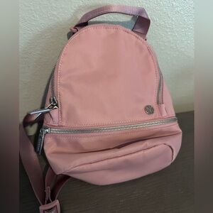 Lululemon bag